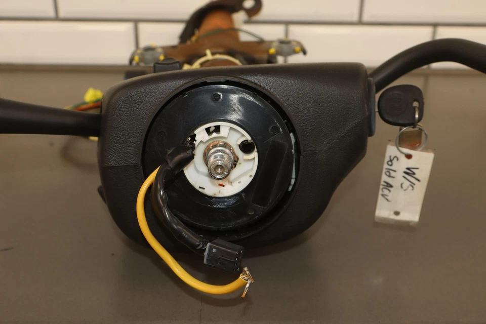 Controle de rádio 03-07 Chevy Silverado 2500HD coluna de direção basculante fabricante de equipamento original UK3 - Imagem 3 de 4