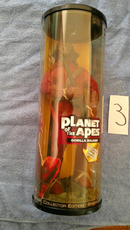 1999 Planet Of The Apes Gorilla Soldier 12" Figure Hasbro Signature Series NEW.