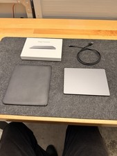 Apple Mrmf2ll/a A1535 Magic Trackpad 2 Factory - Grigio Siderale con Custodia