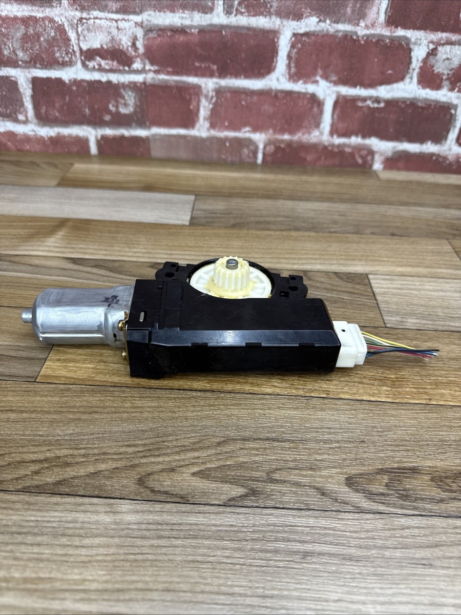 2004-2007 Toyota Highlander Power Sunroof Sun Roof Motor 471071