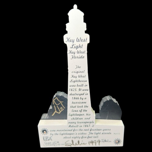 SHELIA'S 1999 Legno KEY WEST LIGHT Key West, Florida FARO Scaffale Sitter - Foto 5 di 7