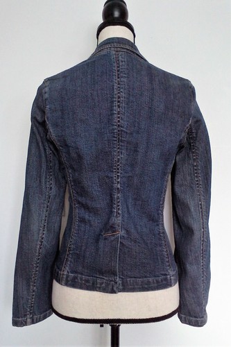 GAP Women's 2 Medium Wash Long Sleeve 2 Button Short Stretch Denim Jacket - Picture 11 of 11