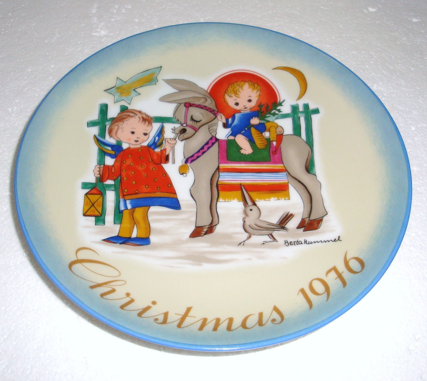 1976 Christmas Plate~Schmid by Berta Hummel~Sacred Journey~West Germany