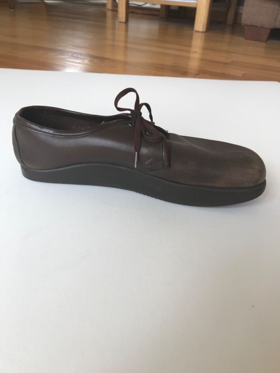 Vintage Brown Leather Kalso Earth Shoe, Authentic w/ Serial Vintage Brown Leather Kalso Earth Shoe, Authentic w/ Serial