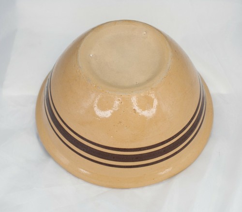 Vintage Yellow Ware Stoneware Brown Stripe Mixing Bowl-8"x4" - Picture 3 of 3