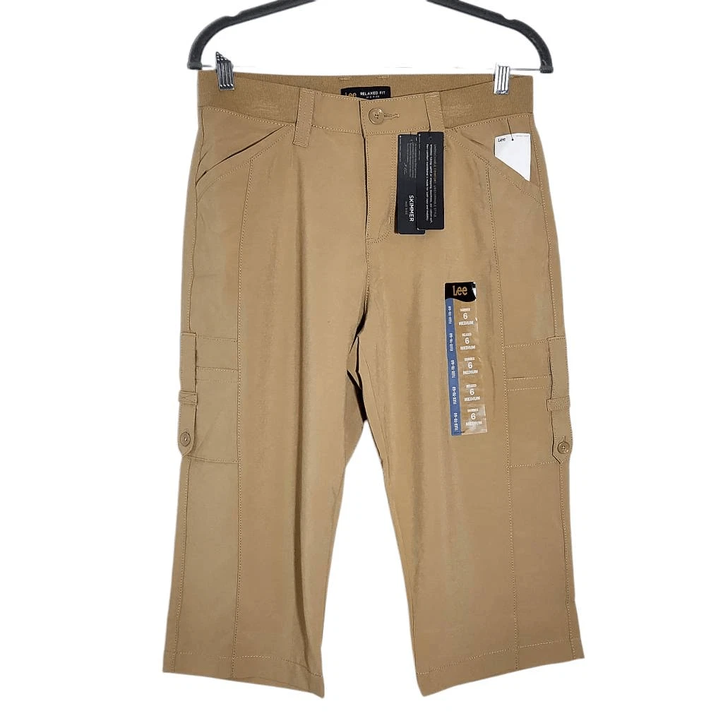 Lee Relaxed Fit Khaki Pedal Pushers NWT Size 6 Casual Khaki Capri Pants