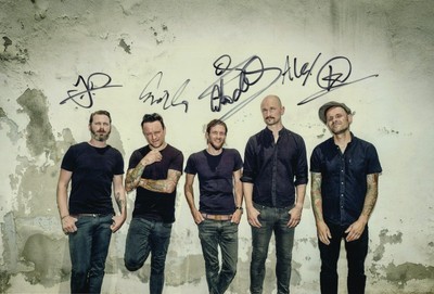 DONOTS - original signiertes Großfoto 20 x 30 cm Autogramm autograph signed