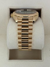 NEW 2025 Rolex Day-Date 40mm 228238 Presidential Green Dial 4