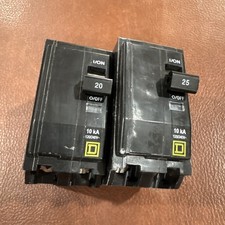 Lot of 2 Square D 20A 25A 2P Circuit Breaker 2 Pole QOB225 QOB220 10kA 20 25 Amp