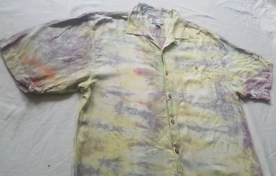 Camisa de seda tie dye amarilla gris a rayas manga corta abotonada - grande hecha a mano Foto 3 de 4