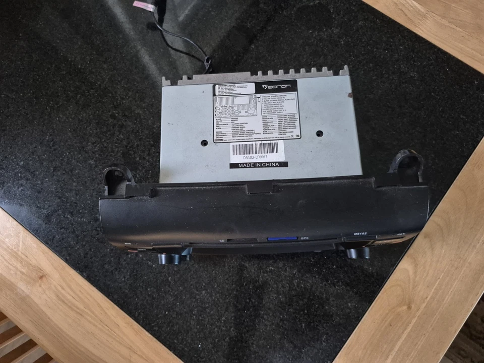 Mazda 3 Navigation Dvd Player - Image 2 of 4