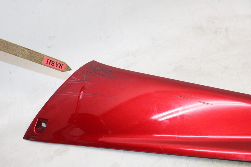 2006 YAMAHA MAJESTY 400 YP400 OEM LEFT LOWER BOTTOM BELLY SIDE FAIRING COWL - Image 2 of 4