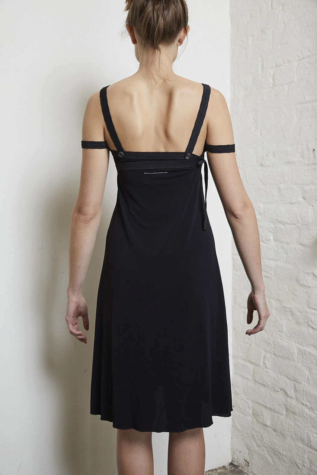 MAISON MARGIELA Abito MM6 Martin Margiela nero con spalline in fascia elastica. M (IT)