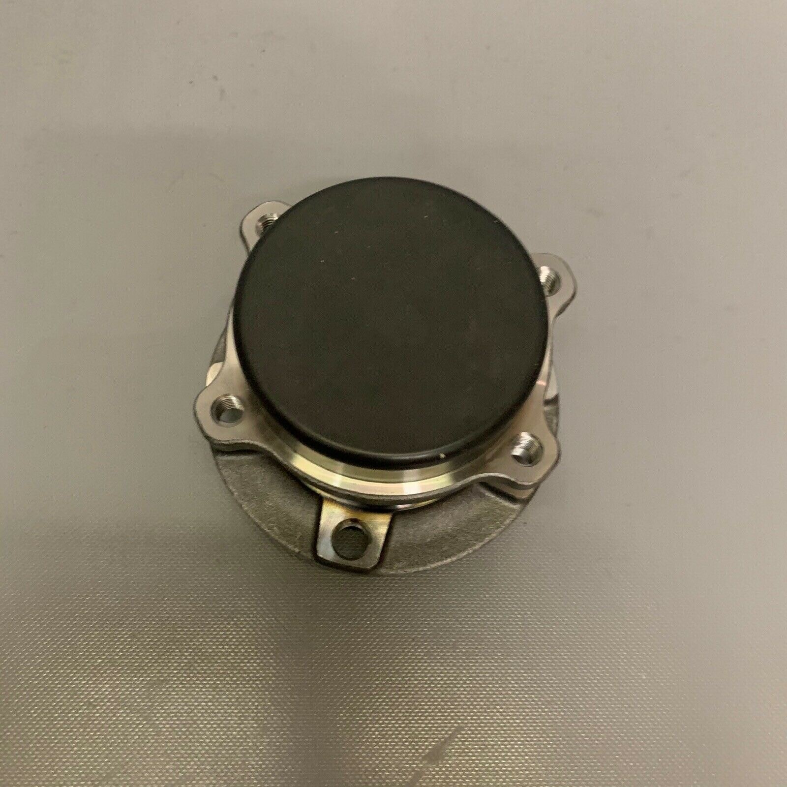 Maserati Ghibli 2014-2018 Wheel hub