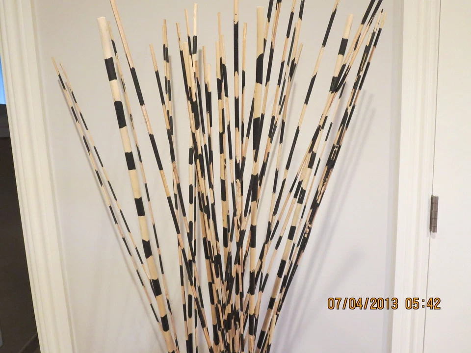 БОЛЬШАЯ НАПОЛЬНАЯ ВАЗА ИЗ ЧЕРНОГО СТЕКЛА — ВЫСОТА 32 ДЮЙМА X 47 ДЮЙМОВ ВОКРУГ — ТОЛЬКО САМОВЫВОЗ — #Y18A - Изображение 3 из 4