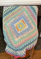 CROCHET GRANNY blanket afghan baby handmade multicolor acrylic worsted 32" x 32"