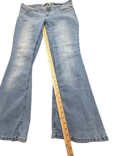 No Boundaries Flared Women's Size 17 Jeans Retro Style - Picture 11 of 14