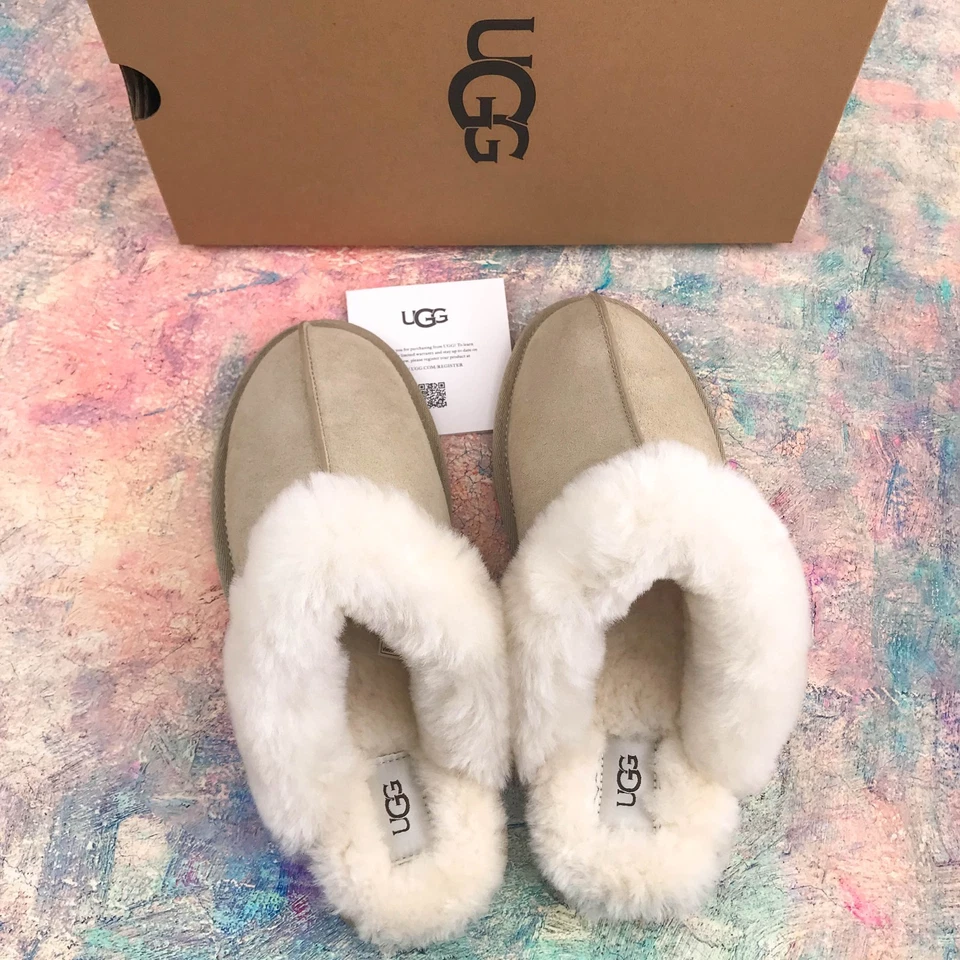 Zapatillas UGG Scuffette II Sand Slip On Piel de Oveja con Lana Planas Mujeres Gamuza US6-11 Foto 2 de 4