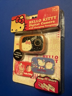 Hello Kitty SANRIO Digital Camera - Sakar 2011 w/changeable faceplate 94009 NEW