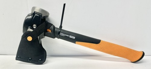 FISKARS SPLITTING AXE (P33013860)