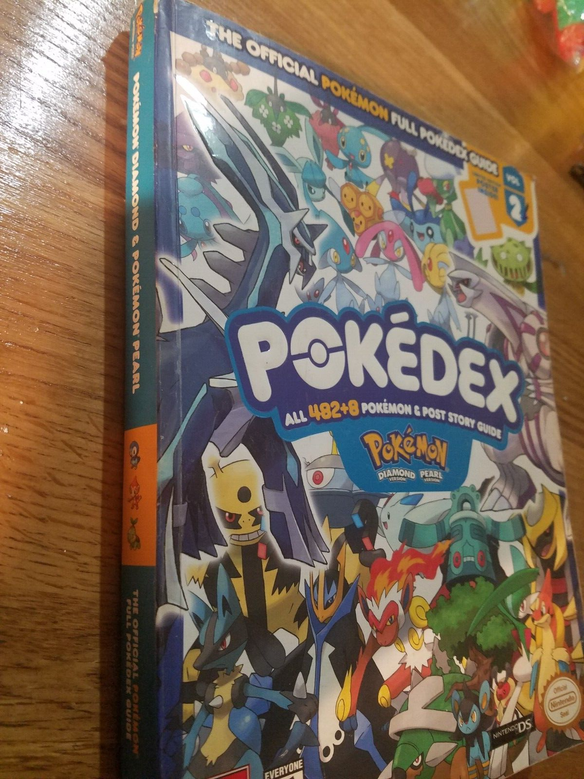 Pokédex by Inc. Staff Pokemon USA and Prima Game Diamond & Pearl (No poster)