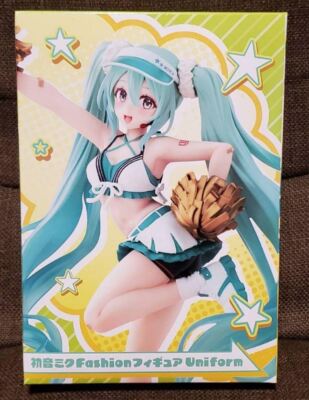 初音ミクTAITO Fashion Uniform Amazon.com: Taito Hatsune Miku Fashion Figure Uniform