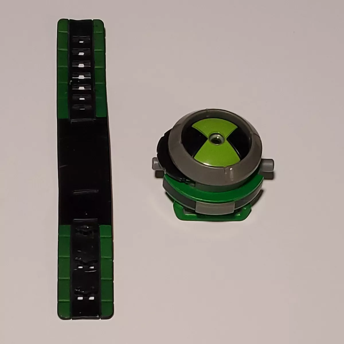 Ben 10 Omnitrix Lights Sounds Watch 2008 Bandai Alien Force Untested