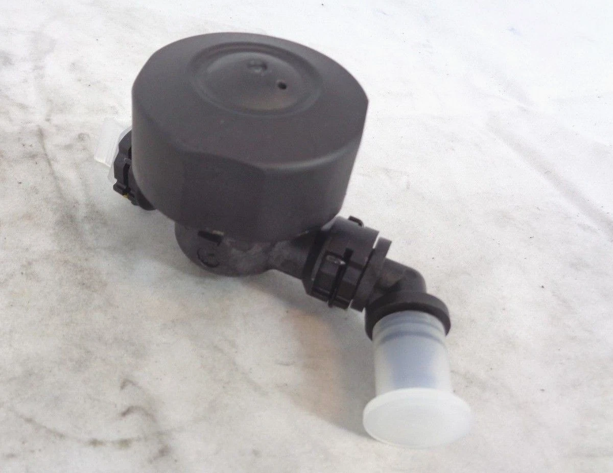 Genuine Hyundai i40 2011 - 2015 Regulator Assembly Clutch 