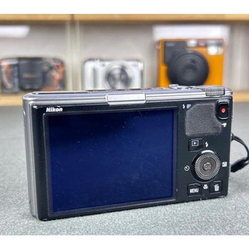 Nikon COOLPIX S9500 Digital Camera 1080i HD Video Recording Touch Screen Silver - Picture 6 of 7