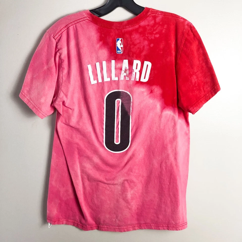 Camiseta Adidas Portland Trail Blazers Lillard 0 Split Tie dye Go-to Rosa Roja Med Foto 4 de 4