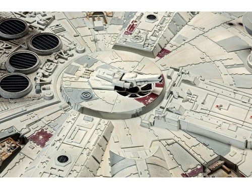 REVELL, Assemble and paint Millennium Falcon Star Wars Gift Set, 1/72, REV05659 - Picture 5 of 10