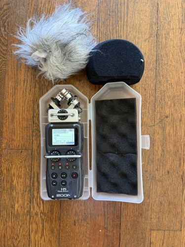 Zoom H5 Four-Track Portable AUDIO Recorder XYH-5. STICKY READ DESCRIPTION