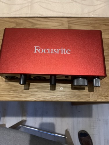 Focusrite Scarlett 2i2 3rd Gen USB Audio Interface - Bild 1 von 9