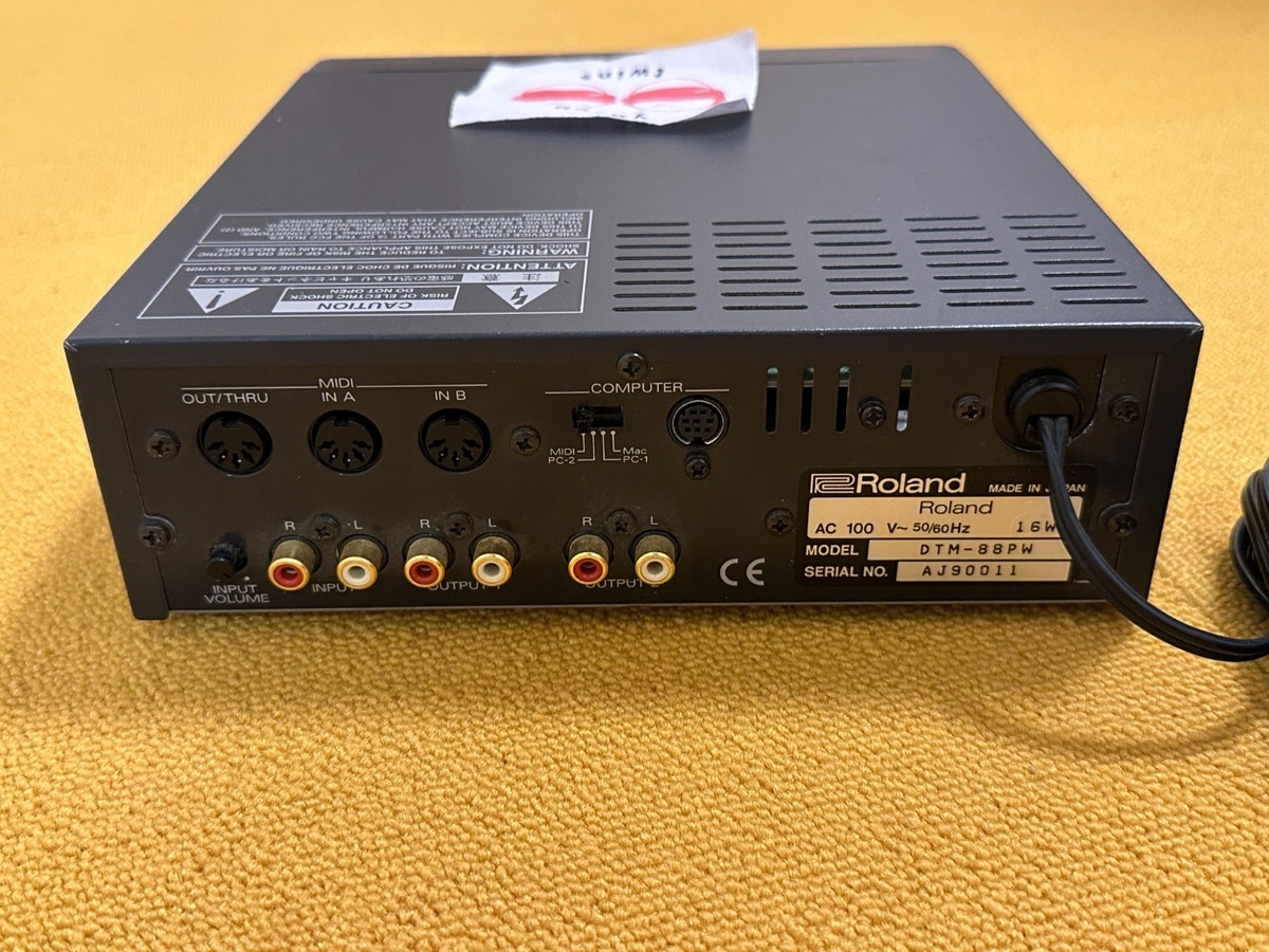 Roland SC-88 Pro Sound Canvas DTM GS Module MIDI Interface USB