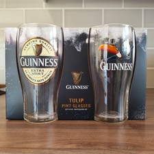Guinness Official Extra Stout & Flying Toucan Pint Glass - 2 Pack in Sleeve