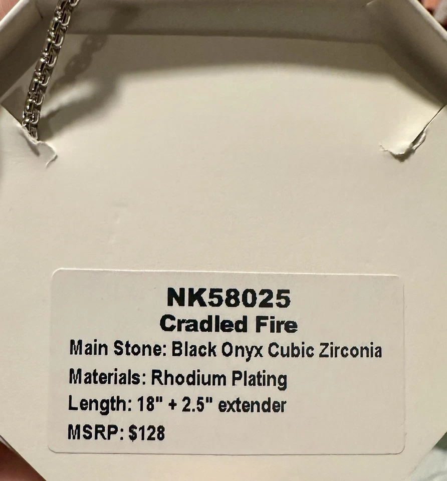 Bomb Party NK58025 Cradled Fire Black Onyx circonita cúbica chapado en rodio Foto 3 de 3
