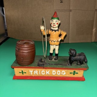 VINTAGE CAST IRON TRICK DOG MECHANICAL BANK w CLOWN