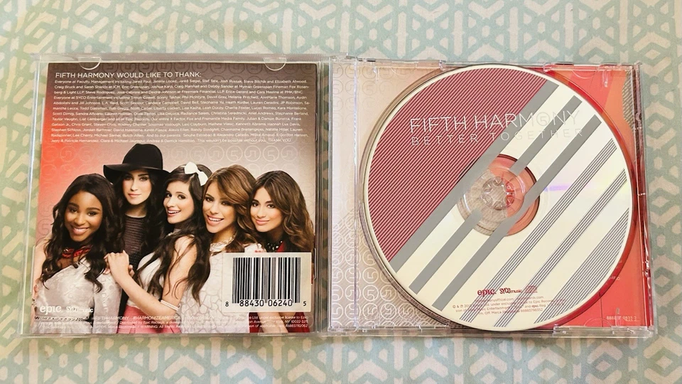 ПОДПИСАННЫЙ компакт-диск Fifth Harmony Better Together, подписи всех 5 участников. - Изображение 4 из 4