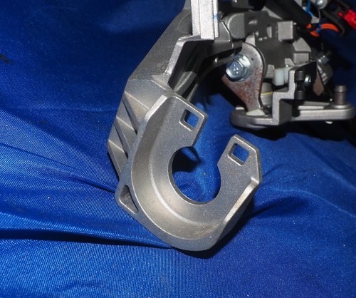 2016-2022 Nissan Titan Steering Column Shifter Lever Mechanism OEM Note - Picture 12 of 13