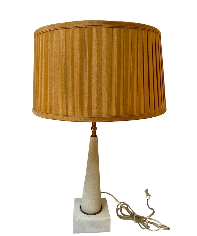 Lámpara de mesa Pottery Barn blanco mármol latón alabastro descontinuada Foto 4 de 4