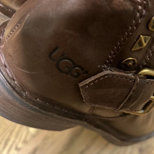 UGG AUSTRALIA CONOR STUDDED BOOTS SIZE 6.5 - Picture 5 of 9