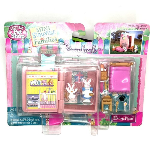 NIP LITTLEST PET SHOP 1996 HIDING PLACES STORYBOOK MINI SURPRISE FAMILIES SET