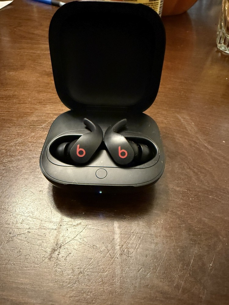 Beats by Dr. Dre Fit Pro Black True Wireless Noise Cancelling In Earbuds BLACK