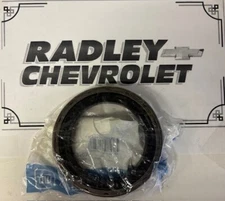 NEW GM OEM 20-23 SIERRA 3500 HD REAR SUSPENSION AXLE HOUSING- AXLE SEAL 84271030