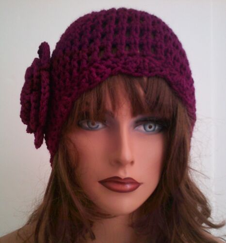 NEU HANDMADE BOYSENBERRY FLOWER BEANIE CAP MÜTZE HANDGEHÄKELT BASKENMÜTZE CLOCHE - Bild 3 von 6