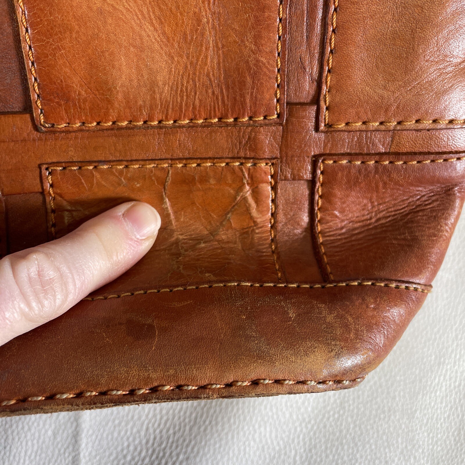 Vintage Square Patch Pattern Tan Leather Purse / … - image 8