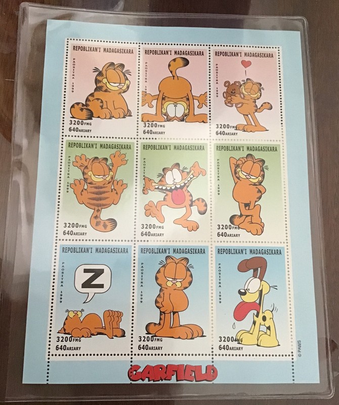 Madagascar 2000 - Garfield Comics - Sheet of 9v - Scott 1512 MNH Postage Stamps