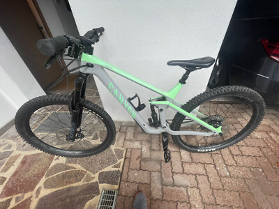 Enduro Mountainbike / Fully / Canyon Strive CF 7.0 2021