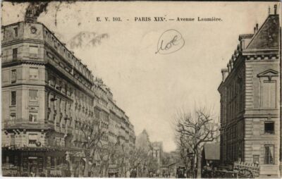 CPA AK Paris 19e - Avenue Laumiére (57816)