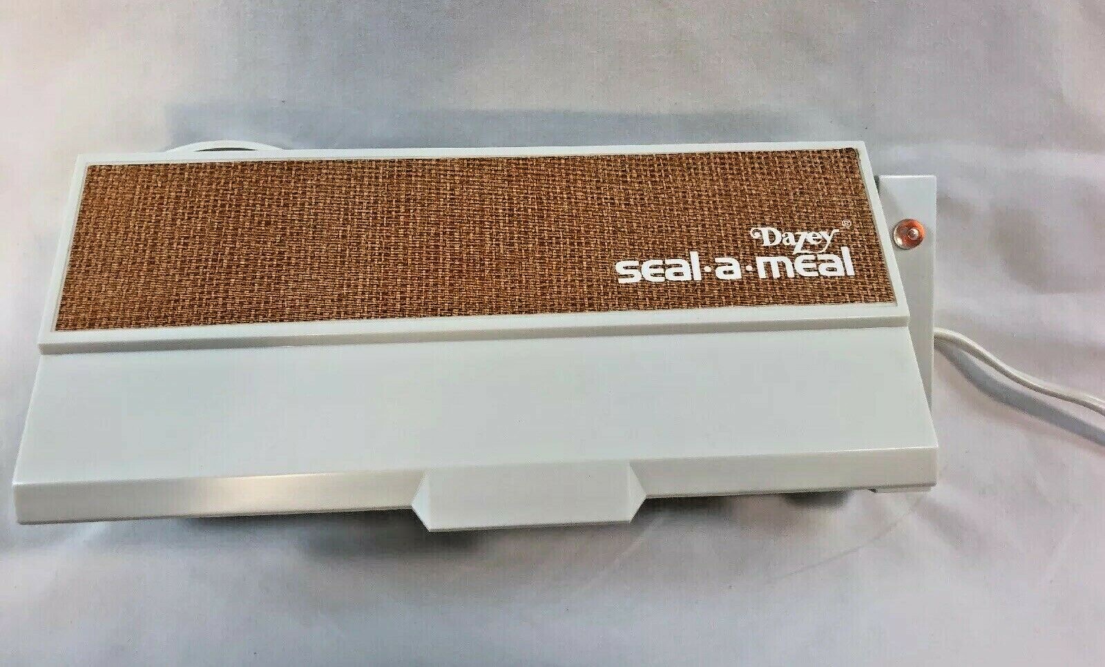 DAZEY SealAMeal Original Food Saver 1976 Working Vintage SAM1 Model
